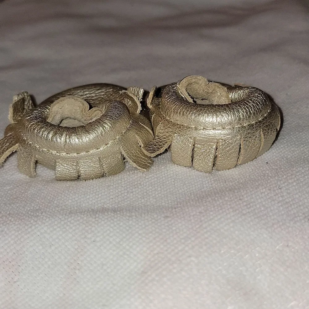 Freshly Picked Metallic Gold Soft Leather Moccasins Shoes Baby Infant Size 1